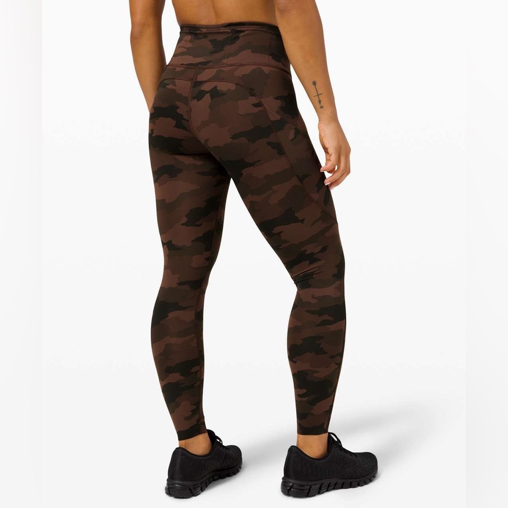Lululemon Fast and Free Tight II 25" *Reflective Nulux